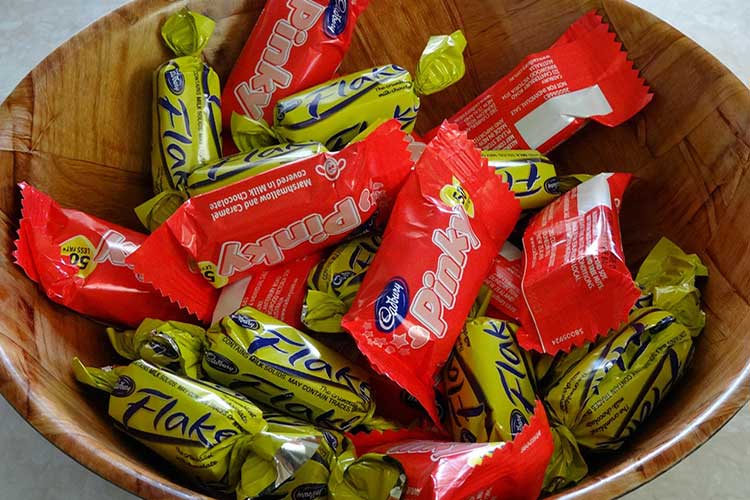 BLOGPOST_HalloweenEtiuquette10272025_3.jpg BLOGPOST_HalloweenEtiuquette10272025_3.jpg