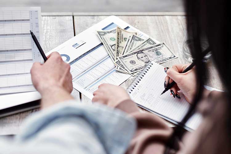 BLOGPOST_WhatFinancialAdvisorsDo10122026C_s.jpg BLOGPOST_WhatFinancialAdvisorsDo10122026C_s.jpg